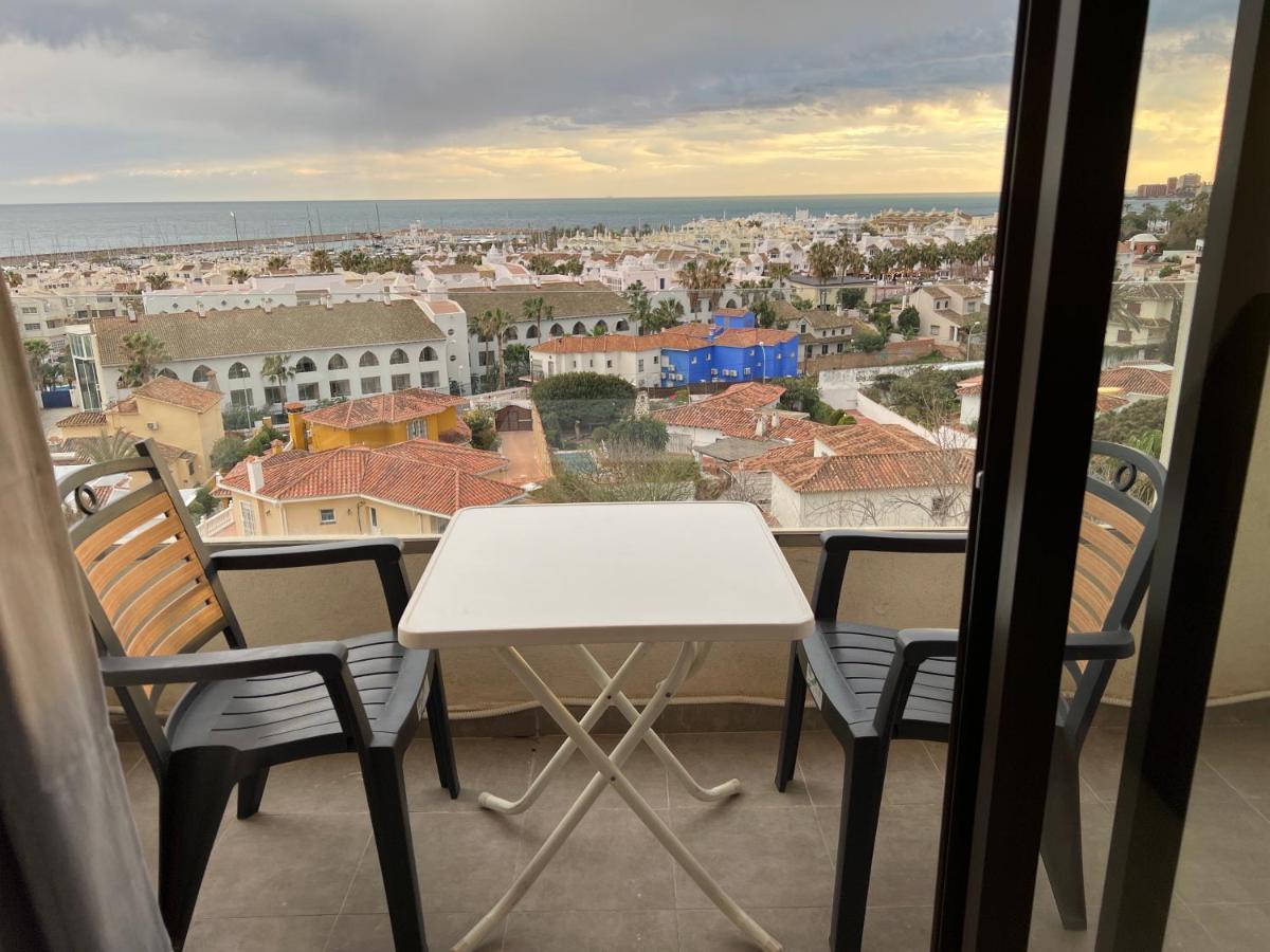 Apartment Sol Carihuela Торремолінос Екстер'єр фото